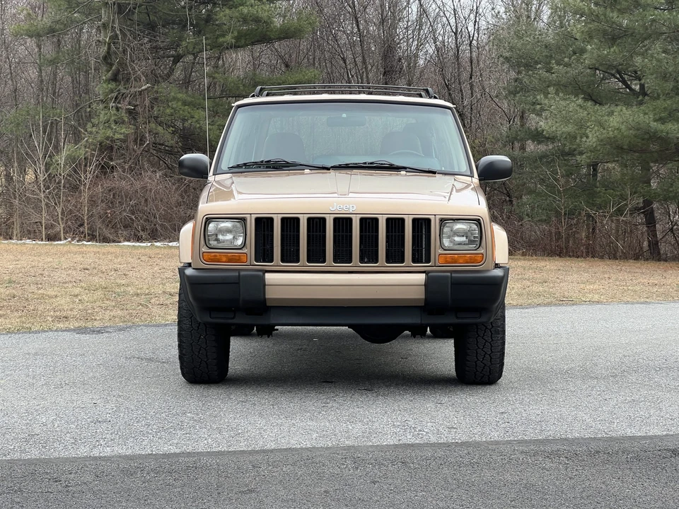2000 Jeep XJ Cherokee - Image 11 of 31