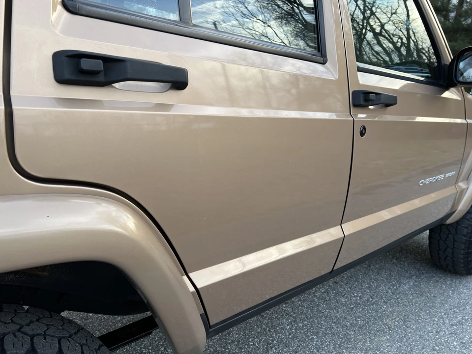 2000 Jeep XJ Cherokee - Image 25 of 31