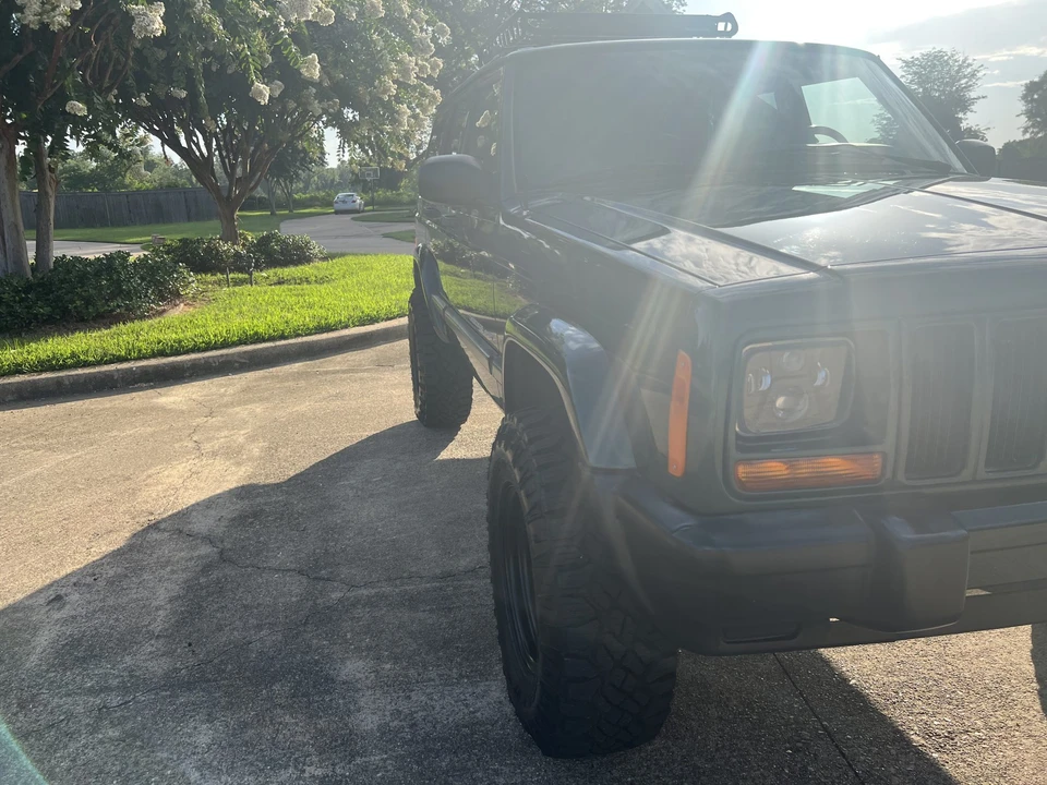 2000 Jeep XJ Cherokee - Image 23 of 31