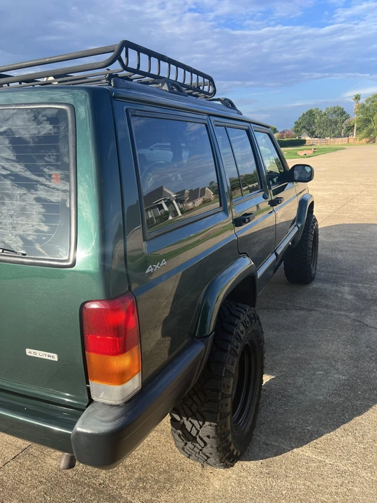 2000 Jeep XJ Cherokee - Image 26 of 31