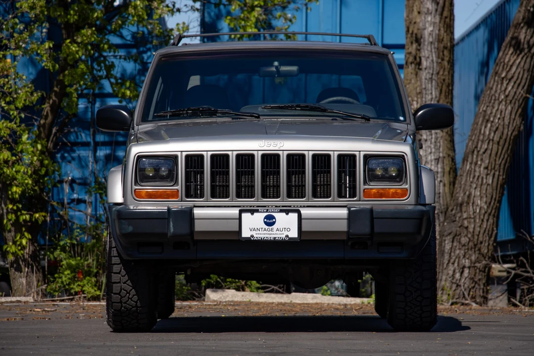 2000 Jeep XJ Cherokee - Image 22 of 31