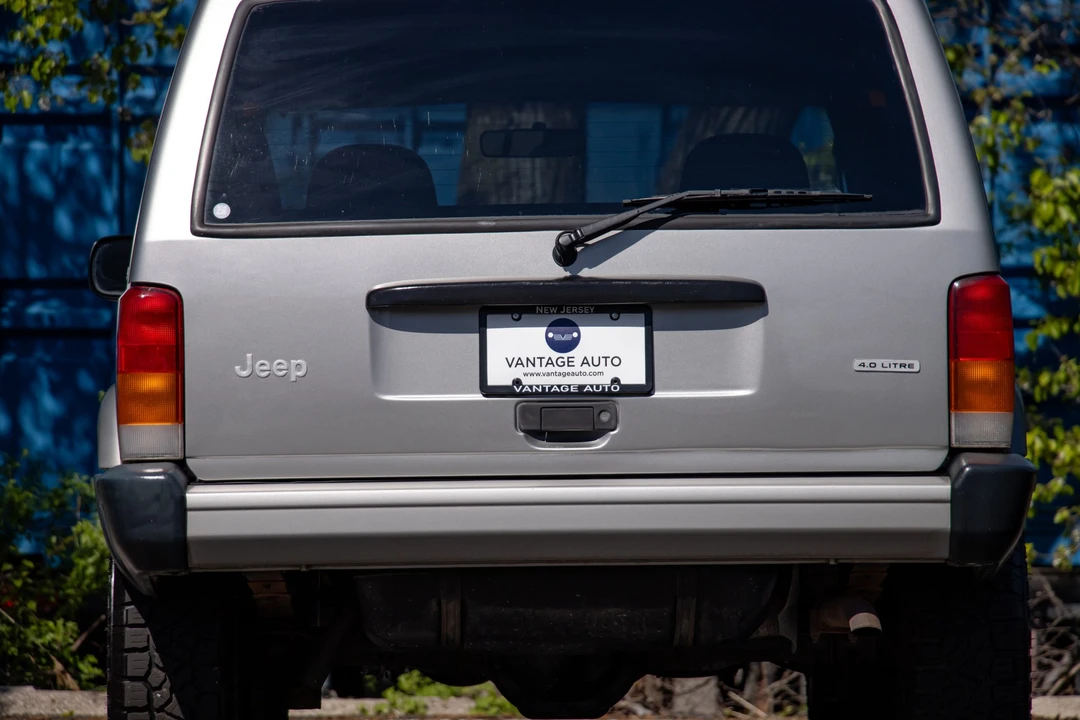 2000 Jeep XJ Cherokee - Image 31 of 31