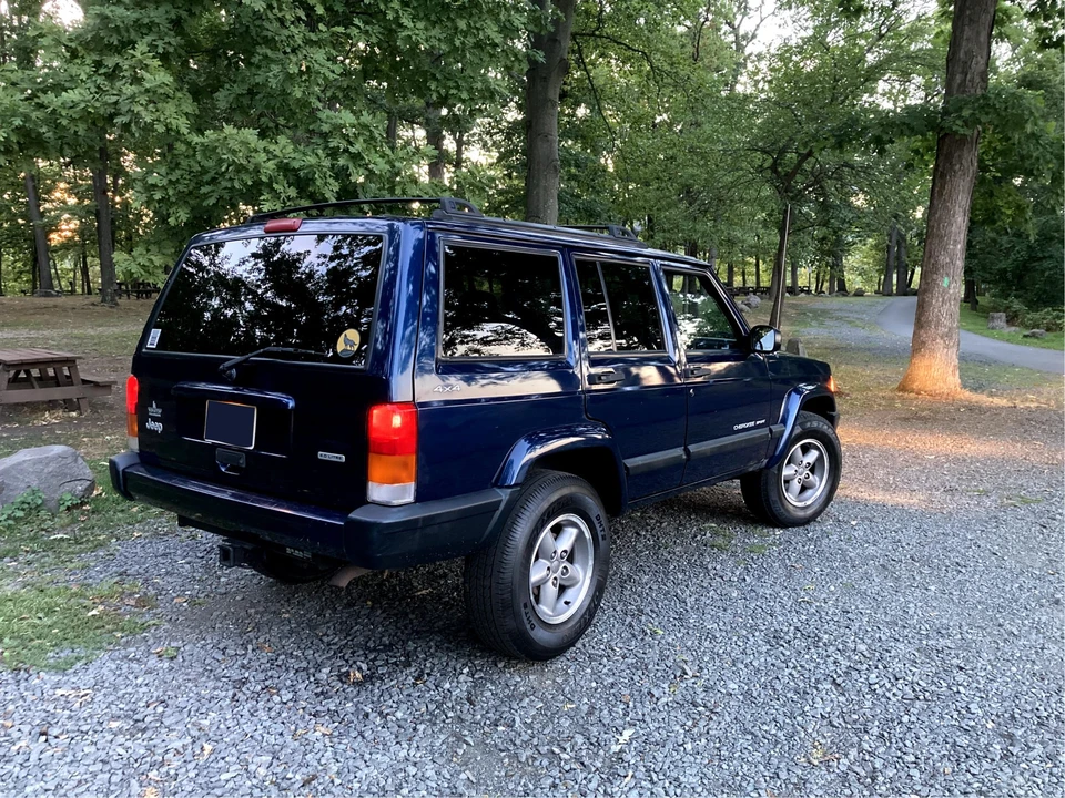 2000 Jeep XJ Cherokee - Image 21 of 31