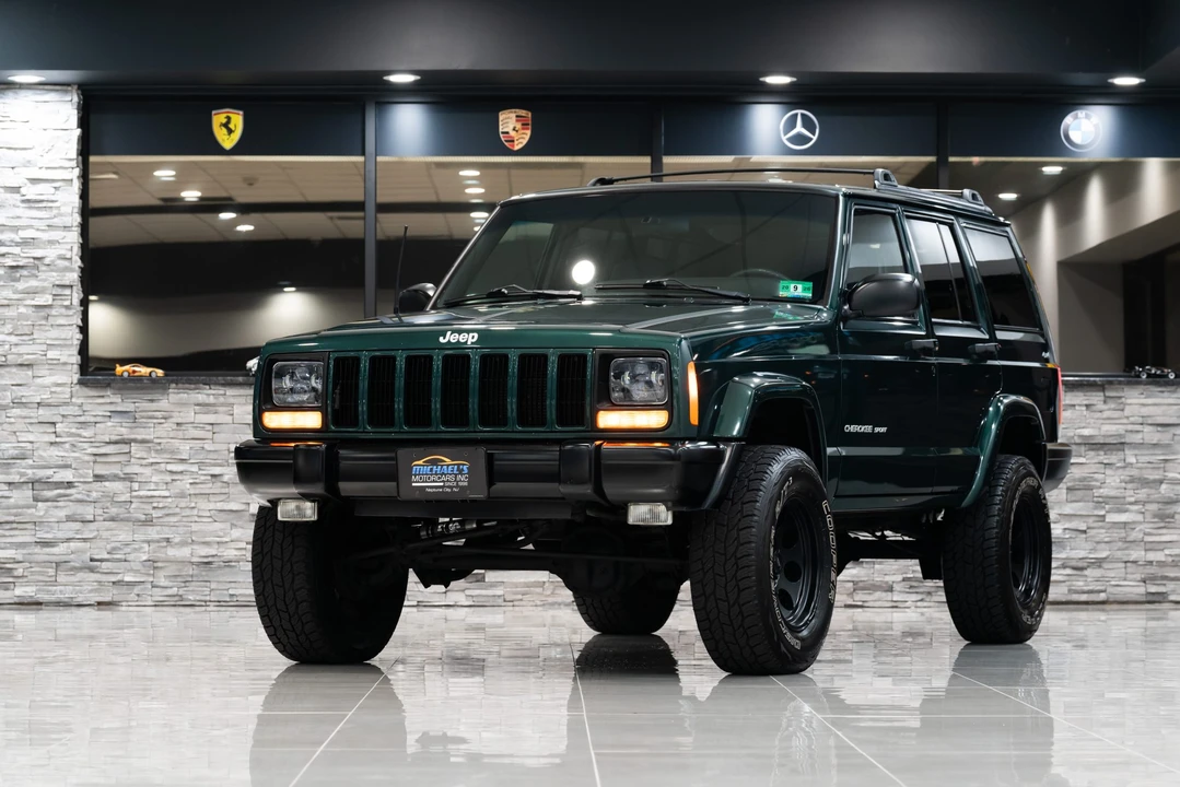 2000 Jeep XJ Cherokee - Image 6 of 31