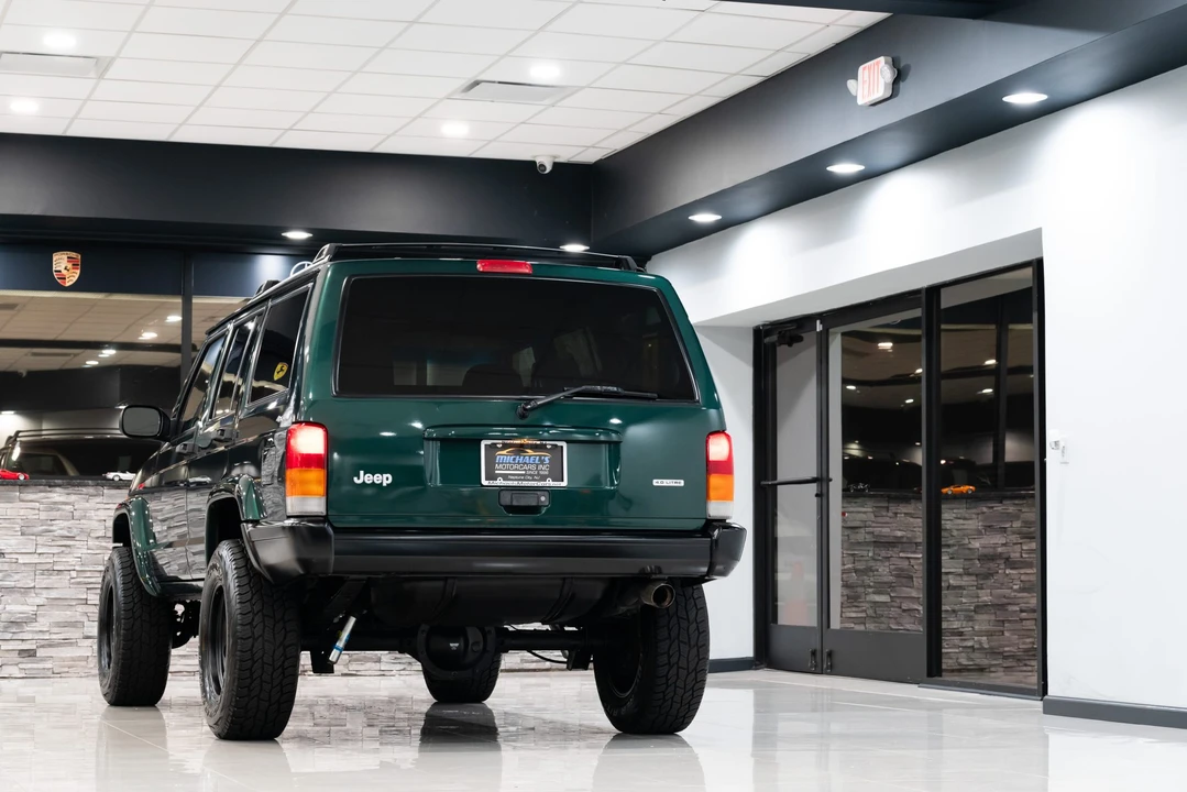 2000 Jeep XJ Cherokee - Image 18 of 31