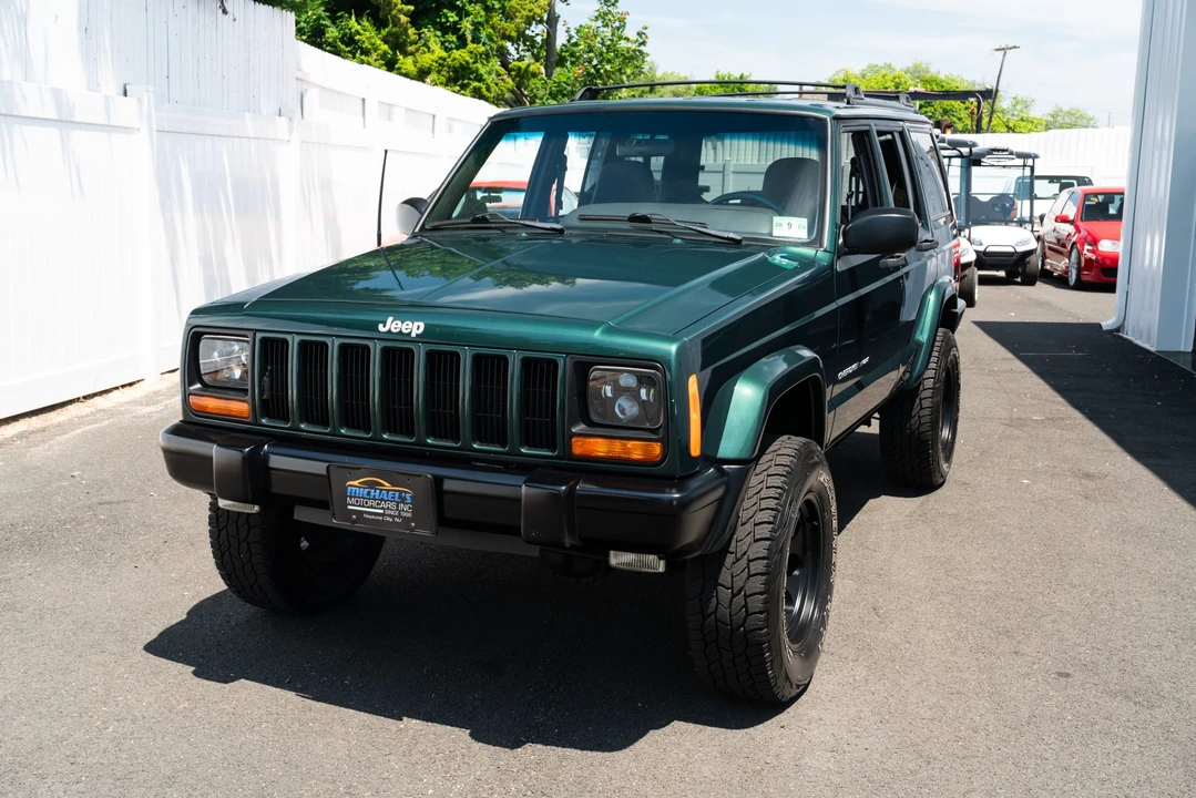 2000 Jeep XJ Cherokee - Image 3 of 31
