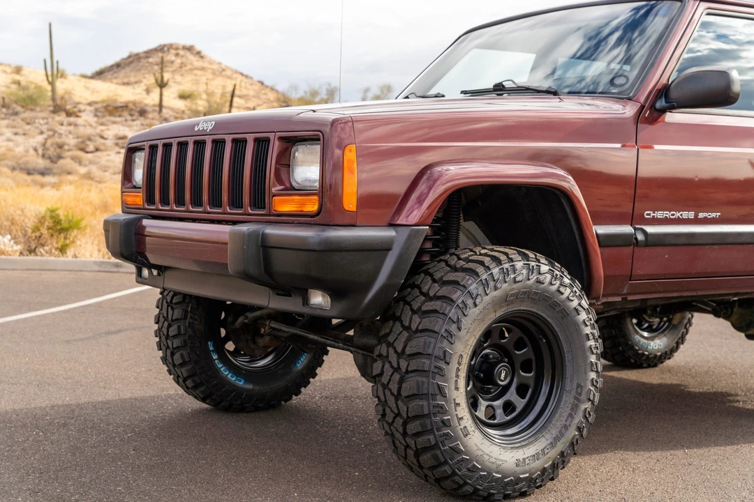 2000 Jeep XJ Cherokee - Image 17 of 31