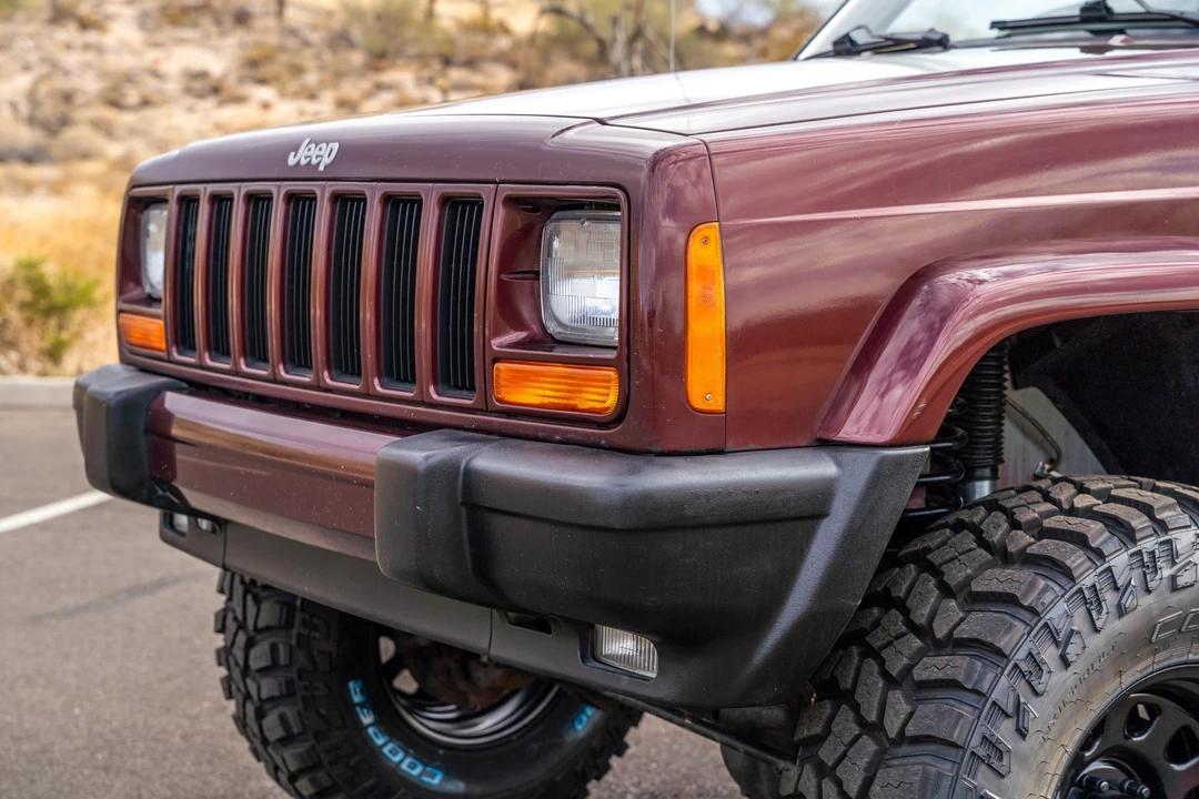 2000 Jeep XJ Cherokee - Image 18 of 31