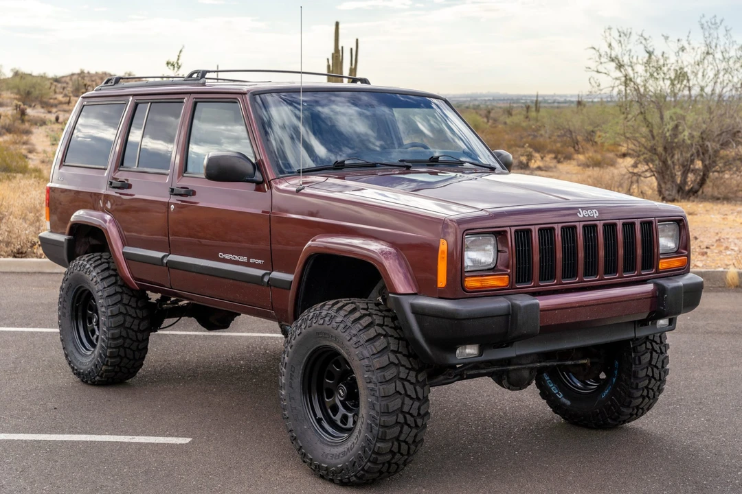 2000 Jeep XJ Cherokee - Image 8 of 31