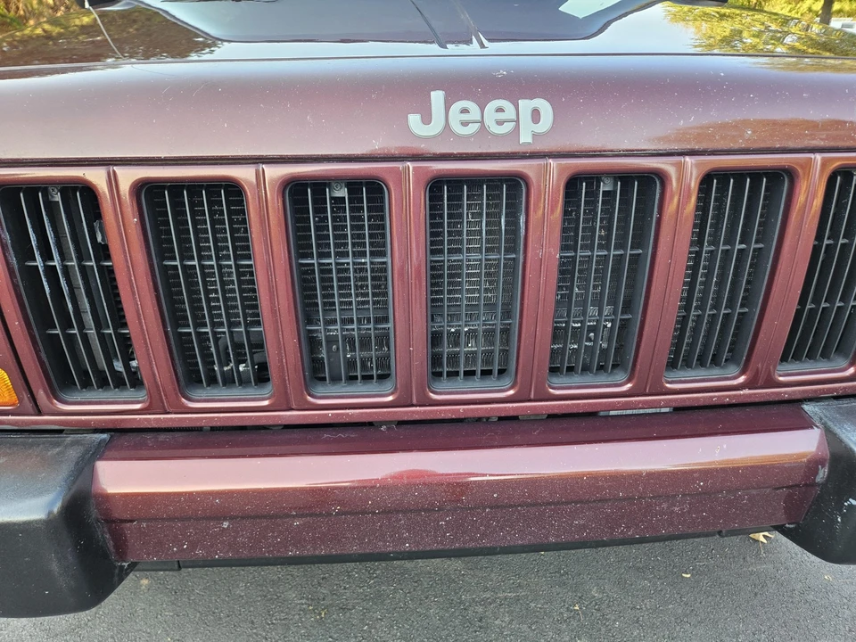 2000 Jeep XJ Cherokee - Image 14 of 31