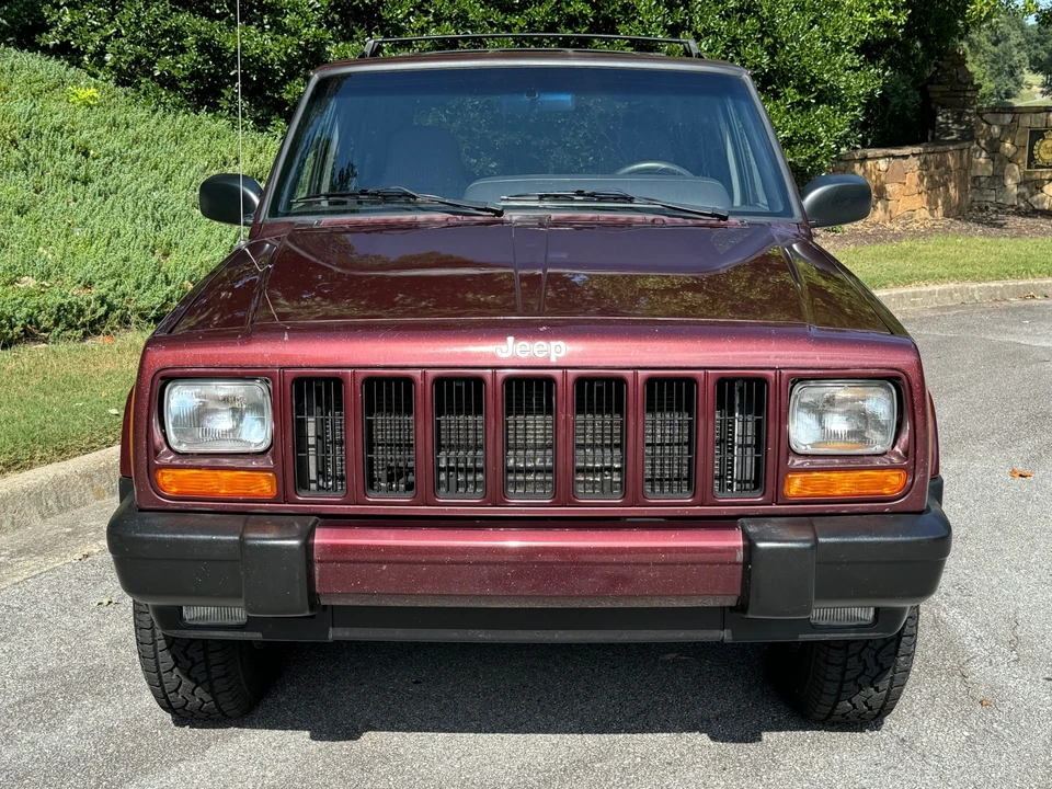 2000 Jeep XJ Cherokee - Image 3 of 31