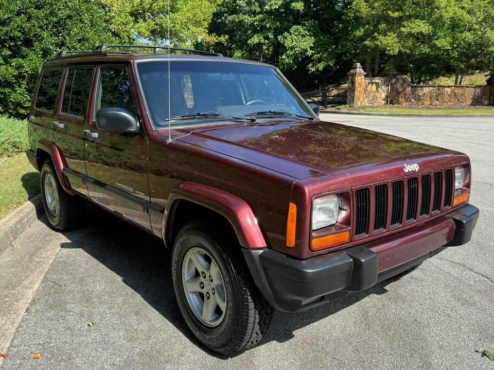 2000 Jeep XJ Cherokee - Image 6 of 31
