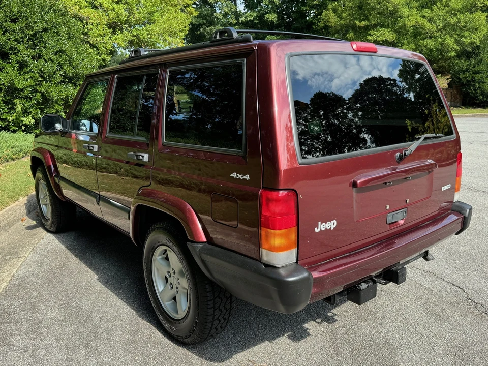 2000 Jeep XJ Cherokee - Image 12 of 31