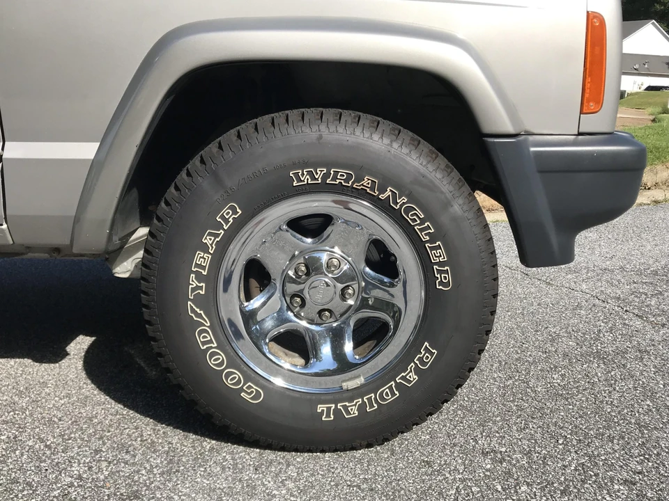 2000 Jeep XJ Cherokee - Image 26 of 31