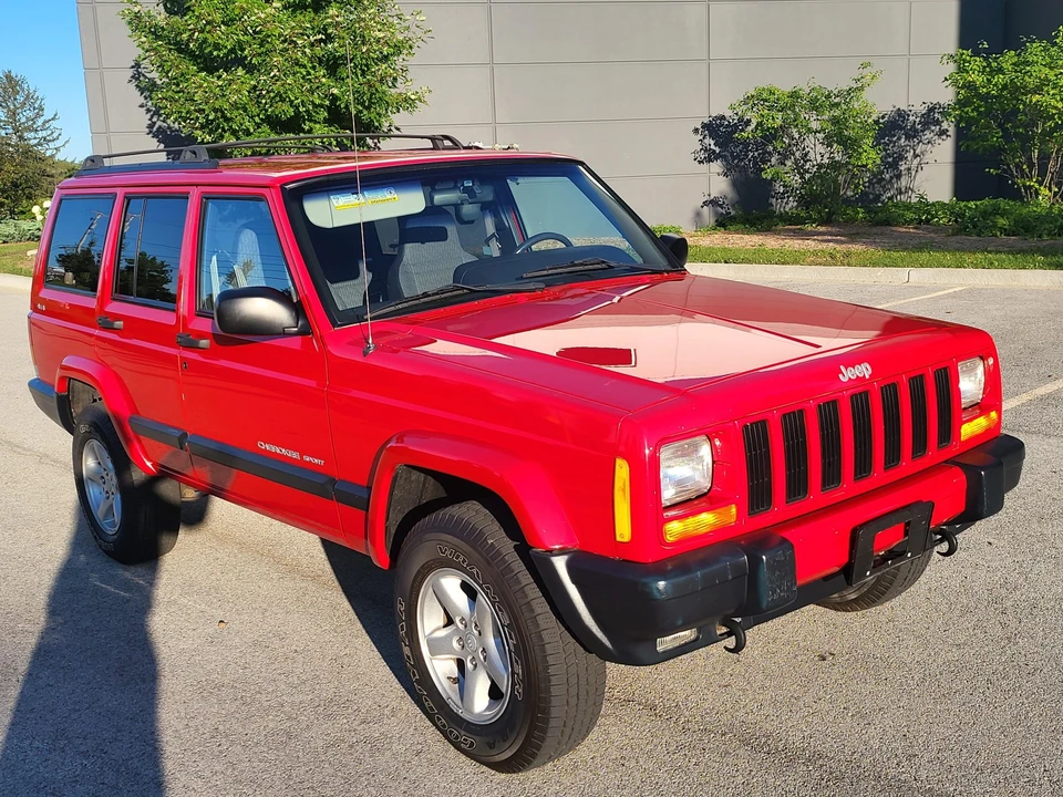 2000 Jeep XJ Cherokee - Image 6 of 31