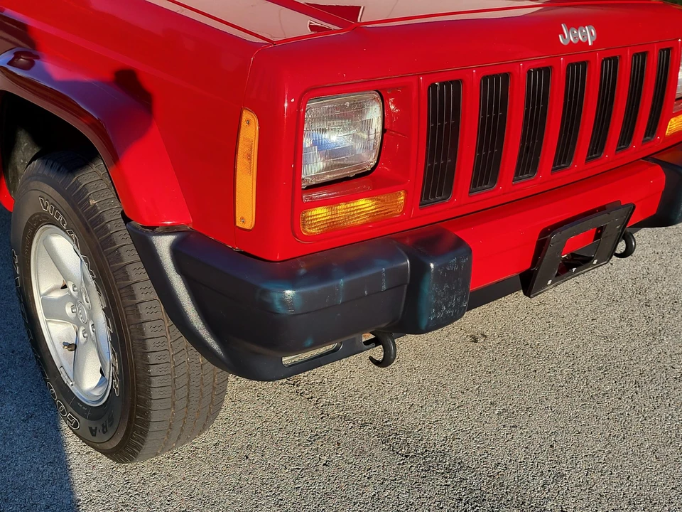 2000 Jeep XJ Cherokee - Image 25 of 31