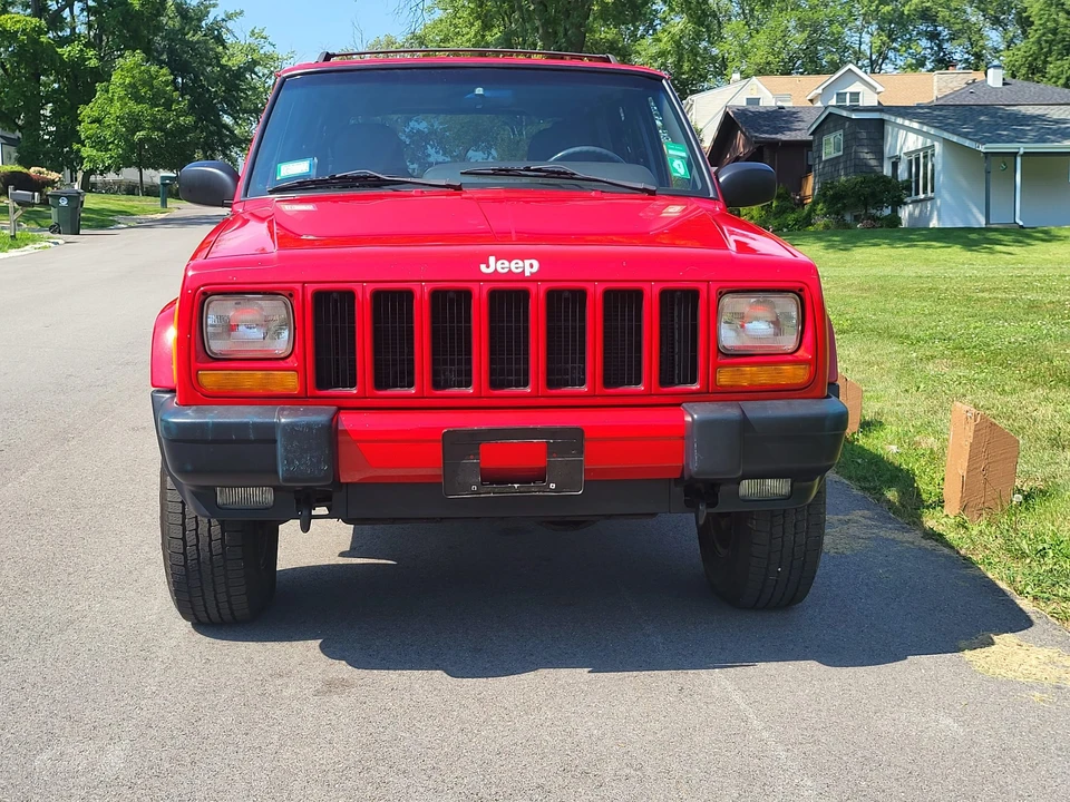 2000 Jeep XJ Cherokee - Image 14 of 31