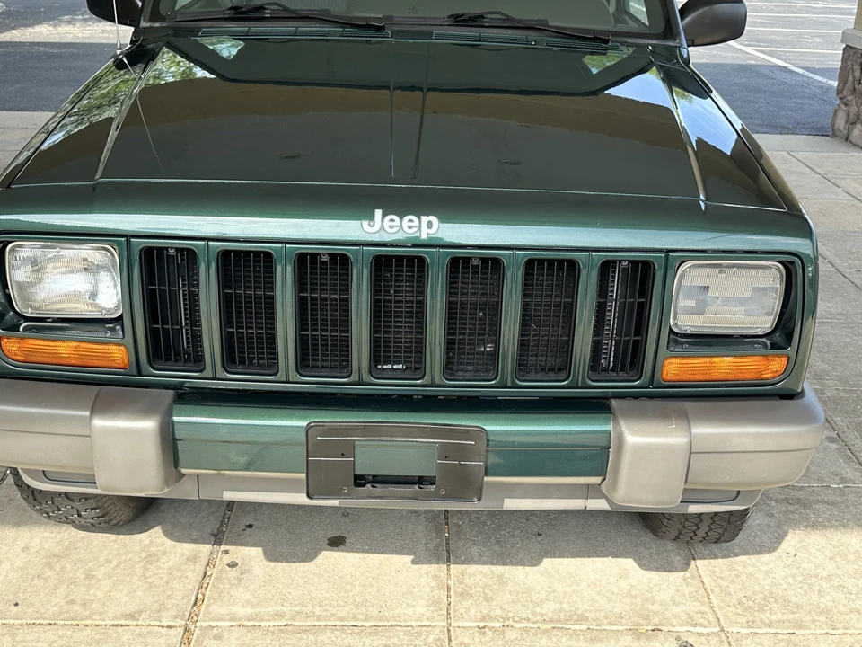 2000 Jeep XJ Cherokee - Image 18 of 31