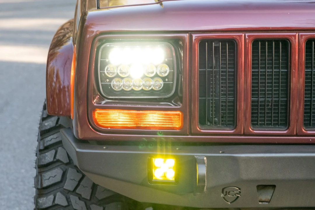 2000 Jeep XJ Cherokee - Image 26 of 31