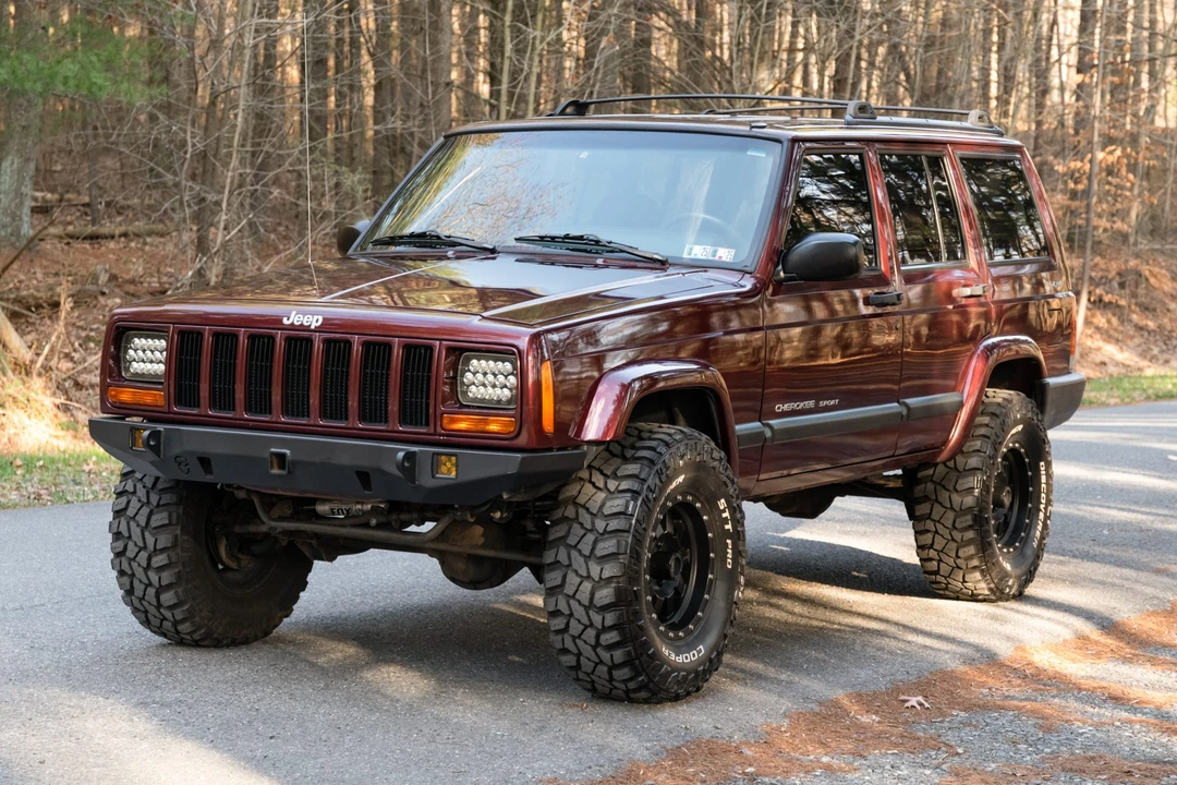 2000 Jeep XJ Cherokee - Image 3 of 31