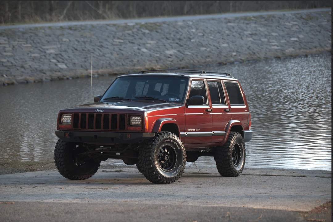 2000 Jeep XJ Cherokee - Image 16 of 31