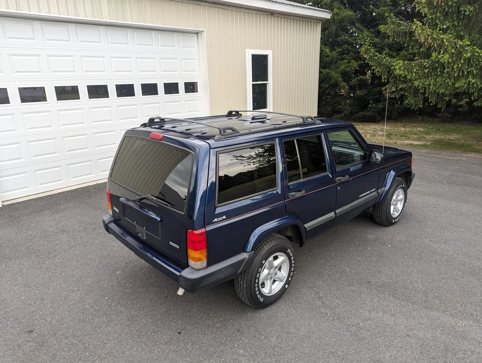 2000 Jeep XJ Cherokee - Image 21 of 31