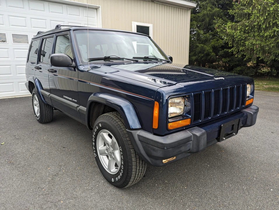 2000 Jeep XJ Cherokee - Image 6 of 31