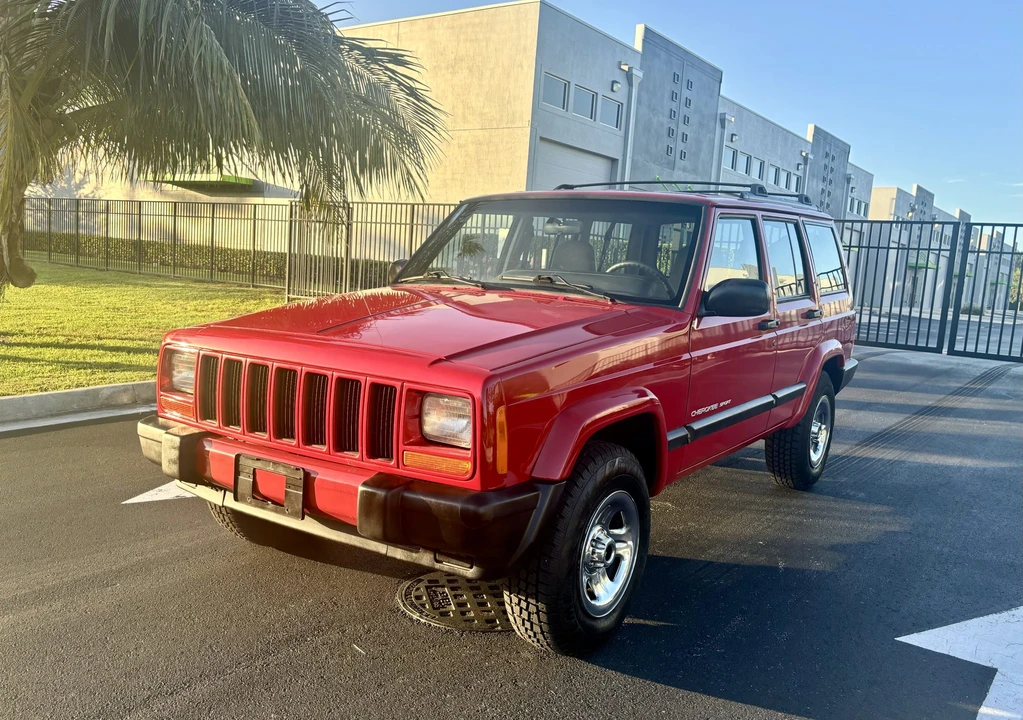 2000 Jeep XJ Cherokee - Image 3 of 31