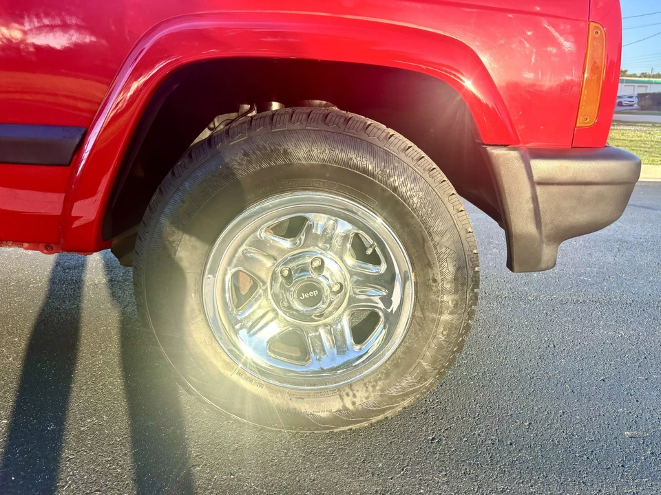 2000 Jeep XJ Cherokee - Image 28 of 31
