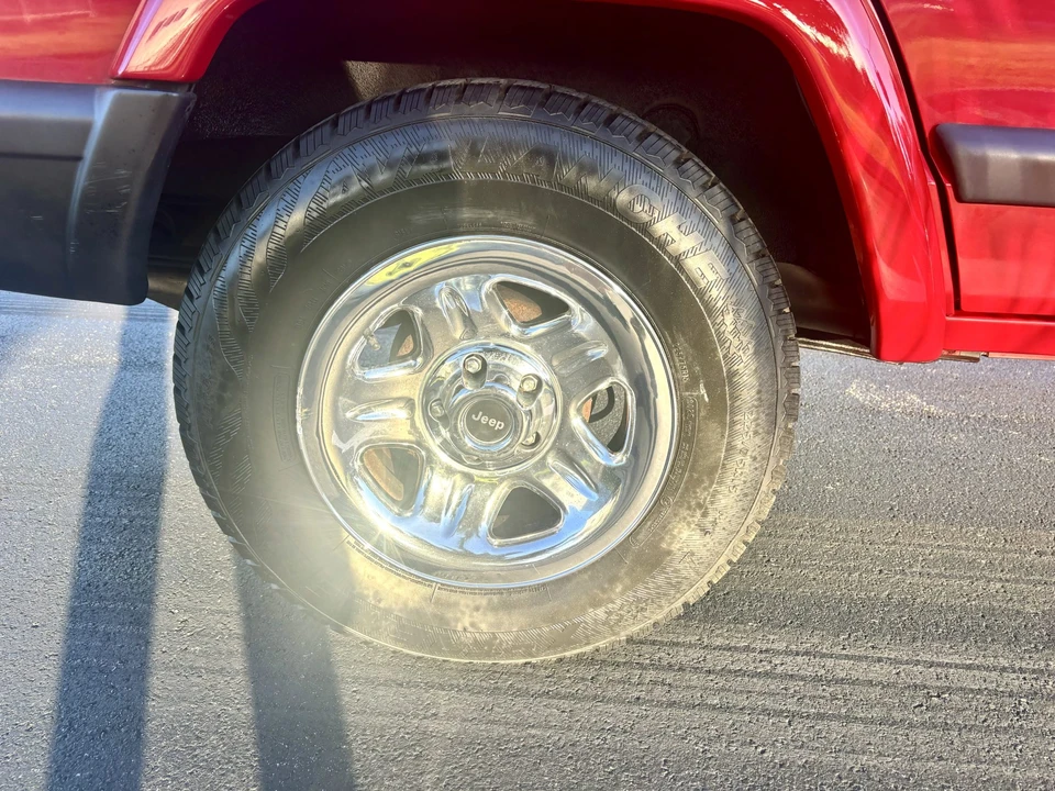 2000 Jeep XJ Cherokee - Image 27 of 31