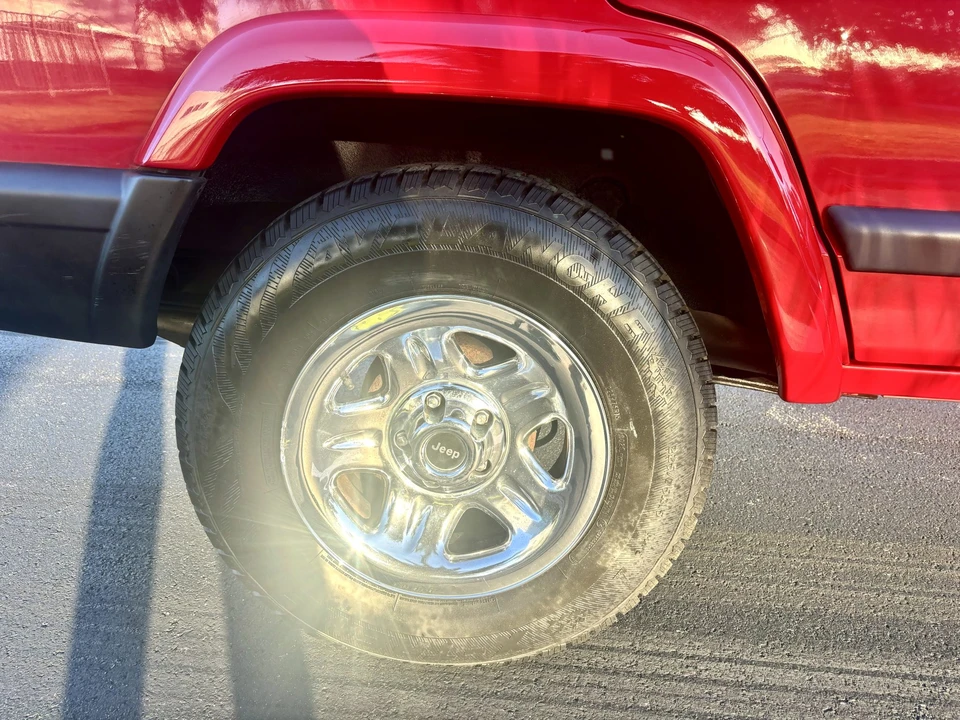 2000 Jeep XJ Cherokee - Image 26 of 31