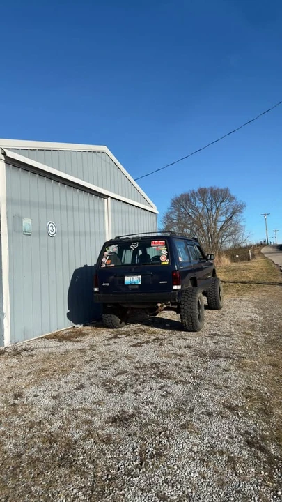 2000 Jeep XJ Cherokee - Image 4 of 5