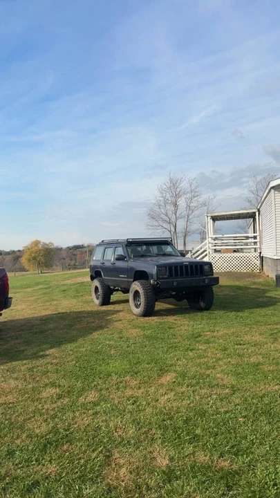 2000 Jeep XJ Cherokee - Image 3 of 5