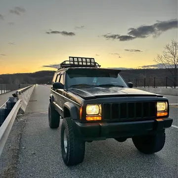 2000 Jeep Cherokee Sport 4D