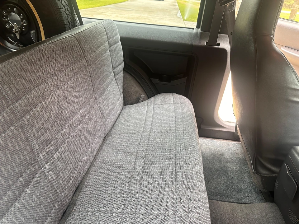 2000 Jeep XJ Cherokee - Image 29 of 31