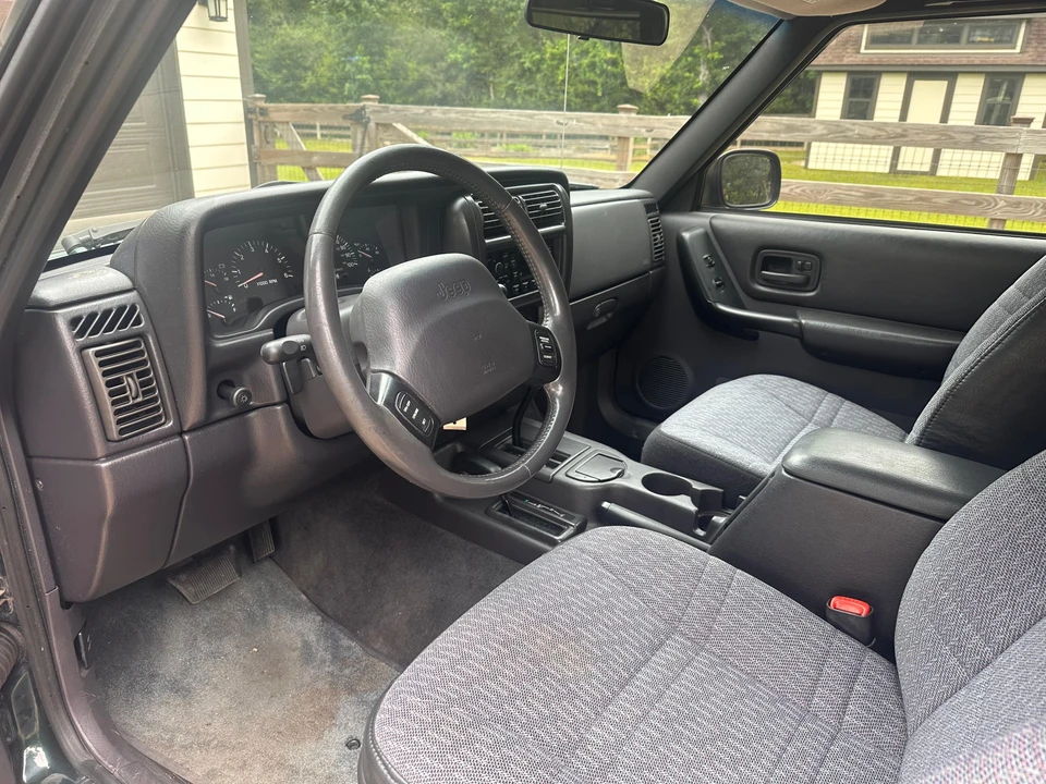 2000 Jeep XJ Cherokee - Image 30 of 31