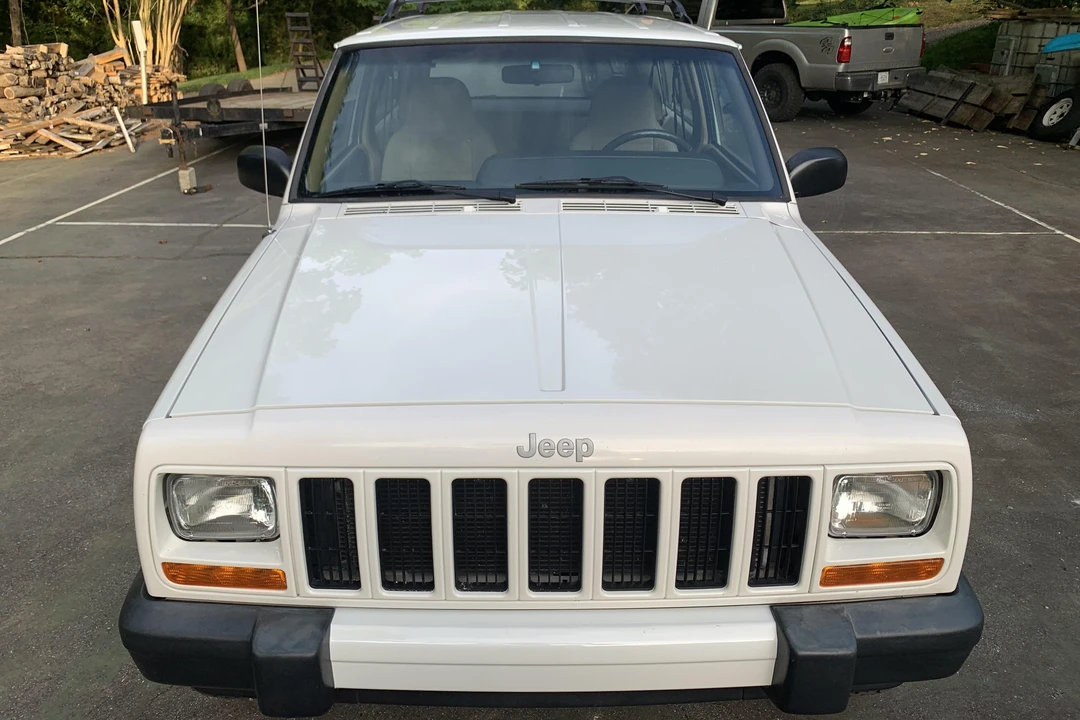 2000 Jeep XJ Cherokee - Image 2 of 6