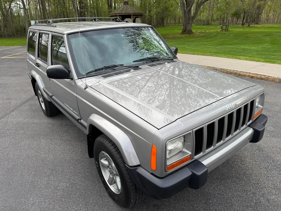 2000 Jeep XJ Cherokee - Image 31 of 31