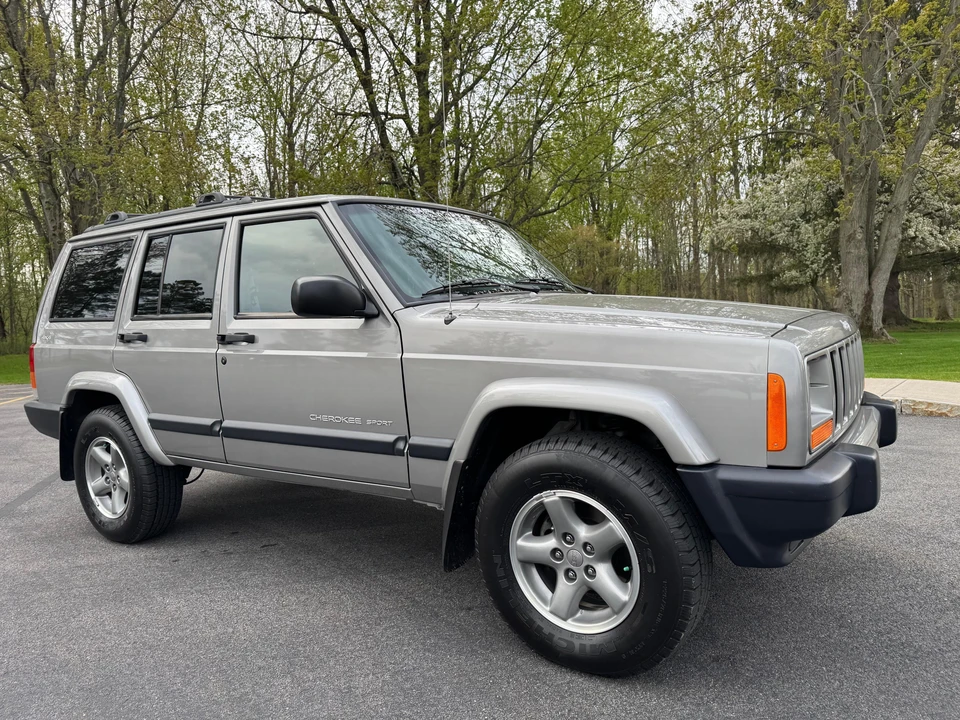 2000 Jeep XJ Cherokee - Image 29 of 31