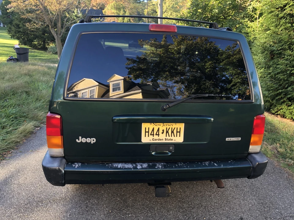 2000 Jeep XJ Cherokee - Image 5 of 23