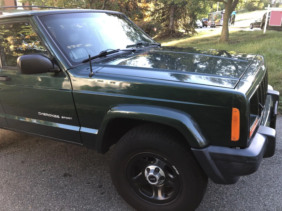 2000 Jeep XJ Cherokee - Image 15 of 23