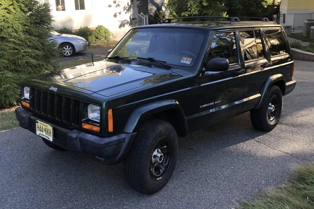 2000 Jeep XJ Cherokee - Image 7 of 23