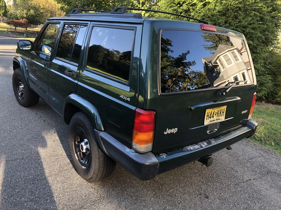 2000 Jeep XJ Cherokee - Image 4 of 23