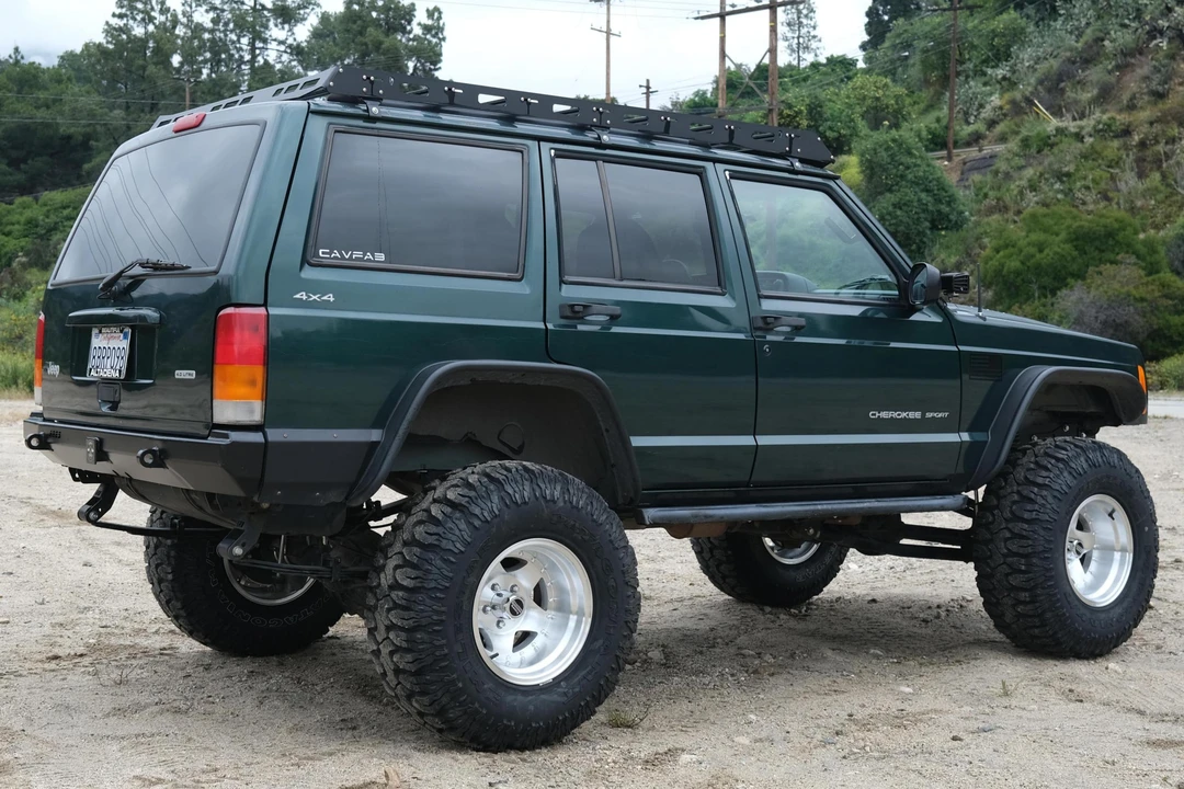 2000 Jeep XJ Cherokee - Image 4 of 30