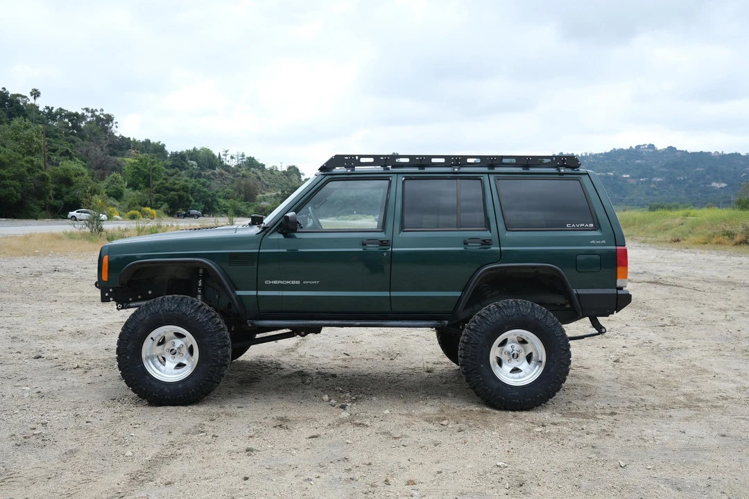 2000 Jeep XJ Cherokee - Image 7 of 30