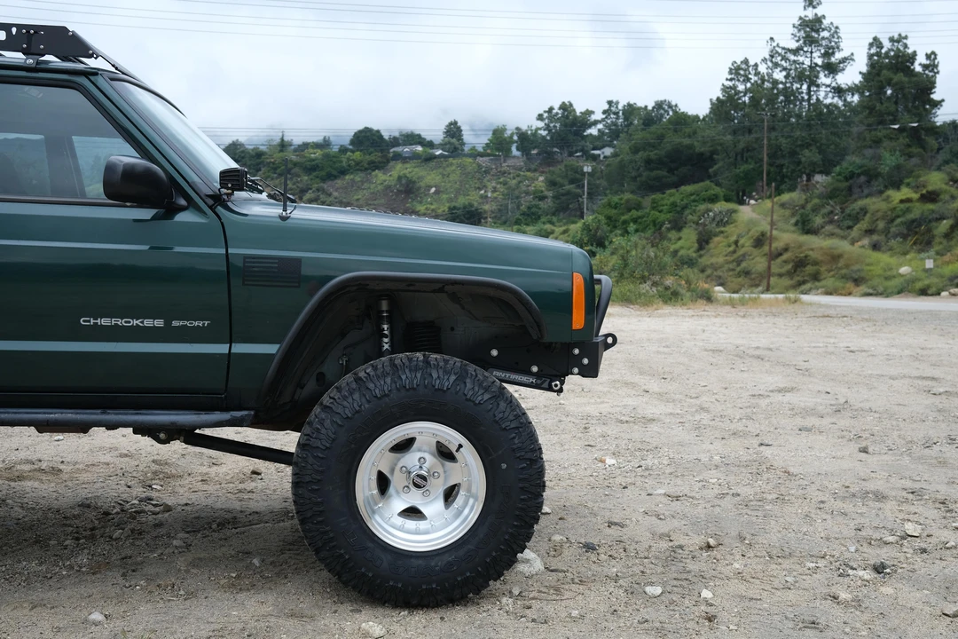 2000 Jeep XJ Cherokee - Image 24 of 30