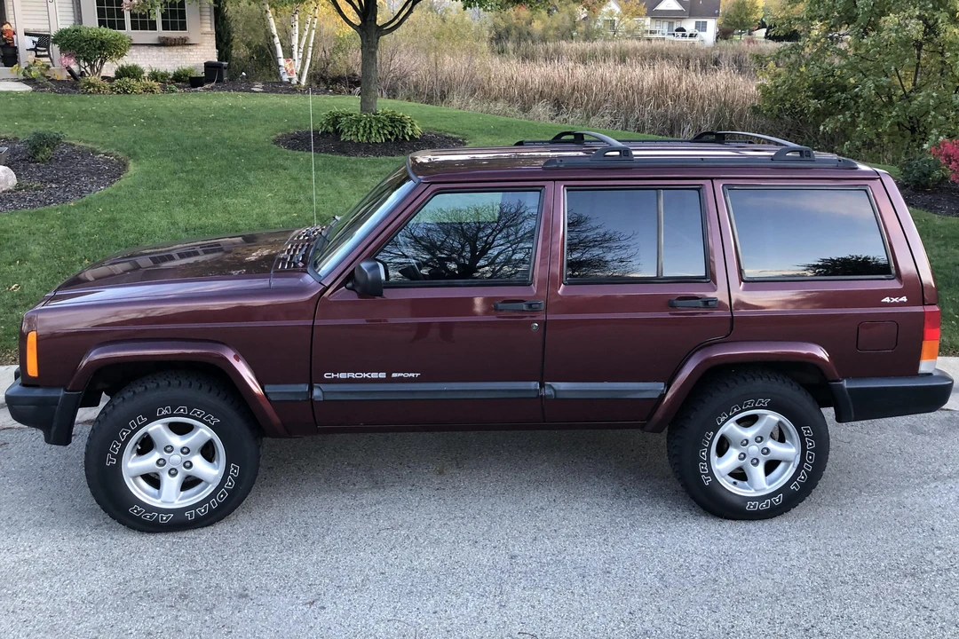 2000 Jeep XJ Cherokee - Image 3 of 7