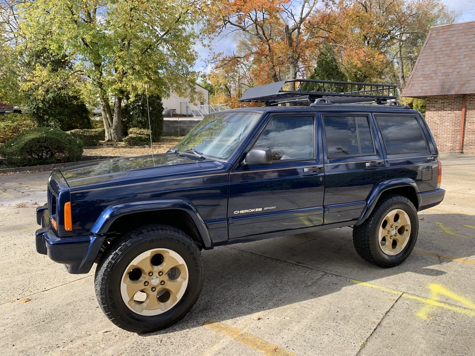 2000 Jeep XJ Cherokee - Image 8 of 31