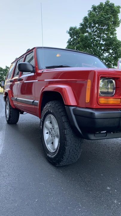 2000 Jeep XJ Cherokee - Image 22 of 31