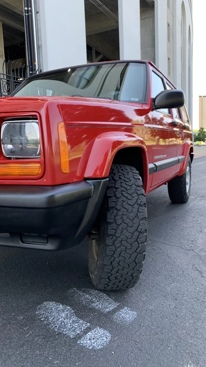 2000 Jeep XJ Cherokee - Image 17 of 31